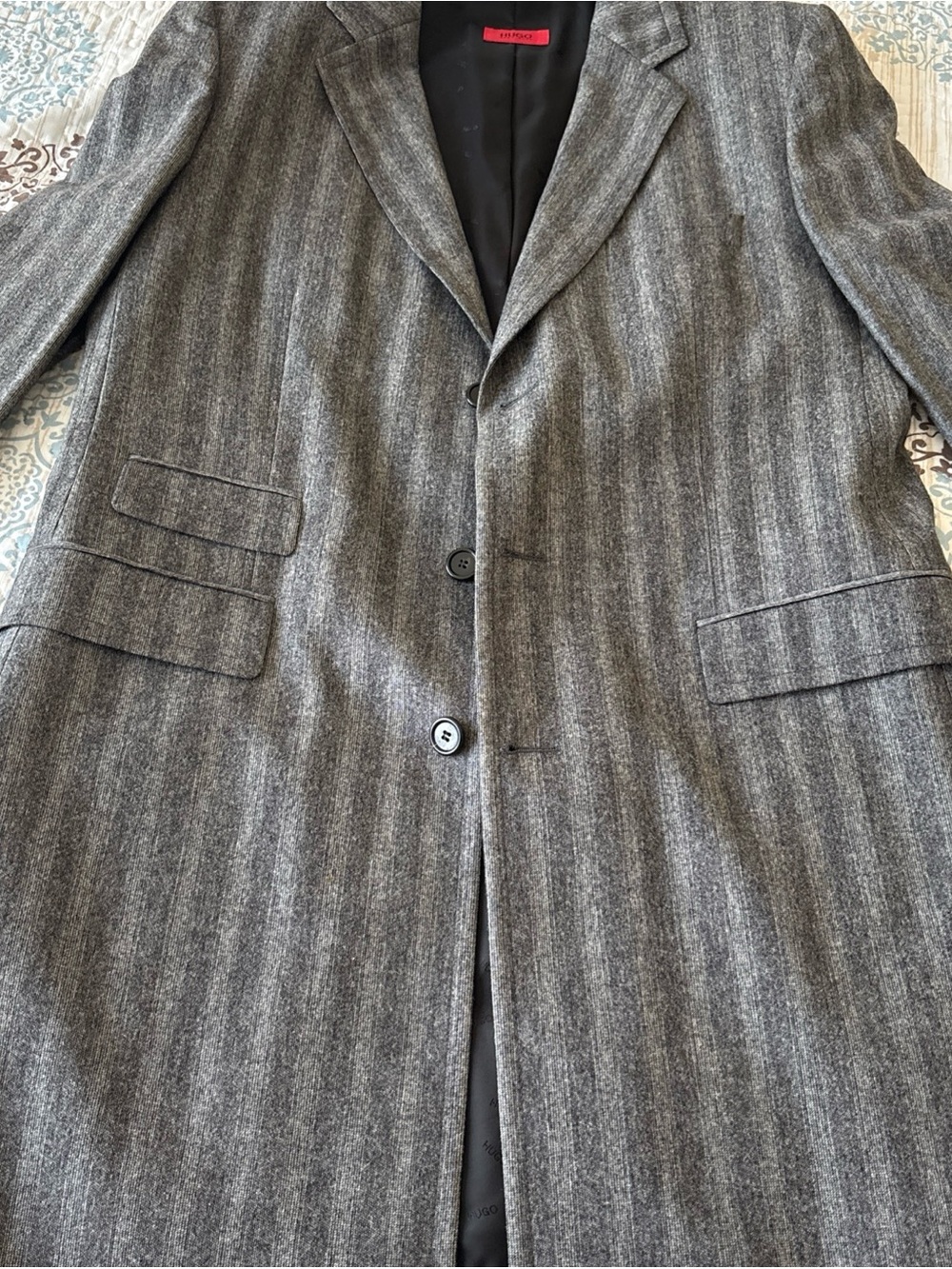 HUGO Gray Textured Men's Sport Coat with Black Lining
